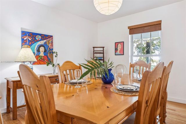 10130 SW 70th Ave, Pinecrest, FL 33156