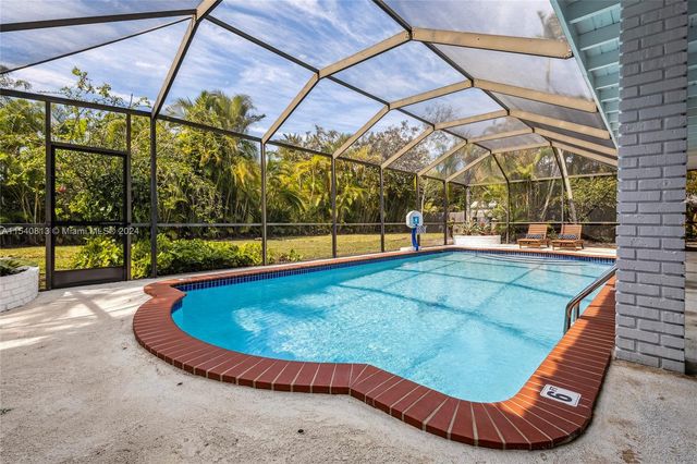 10130 SW 70th Ave, Pinecrest, FL 33156