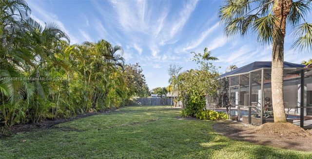 10130 SW 70th Ave, Pinecrest, FL 33156