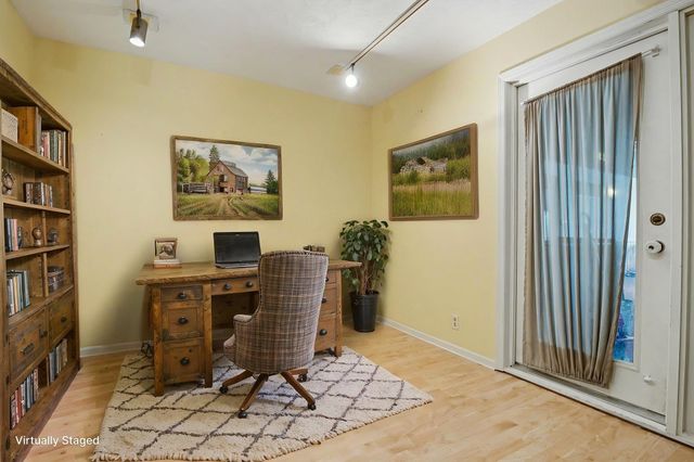 1704 Brookwood Drive, Elkhart, IN 46514
