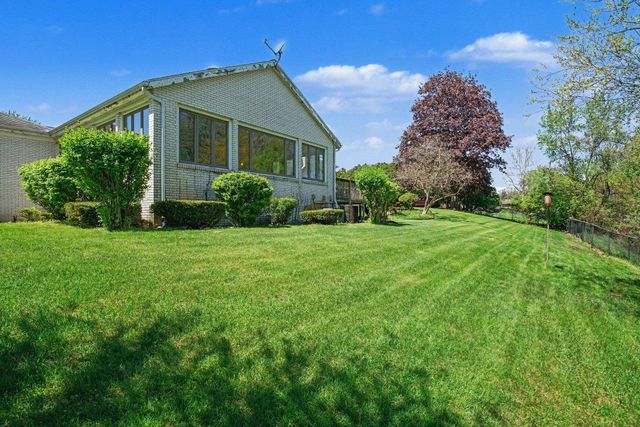 1704 Brookwood Drive, Elkhart, IN 46514