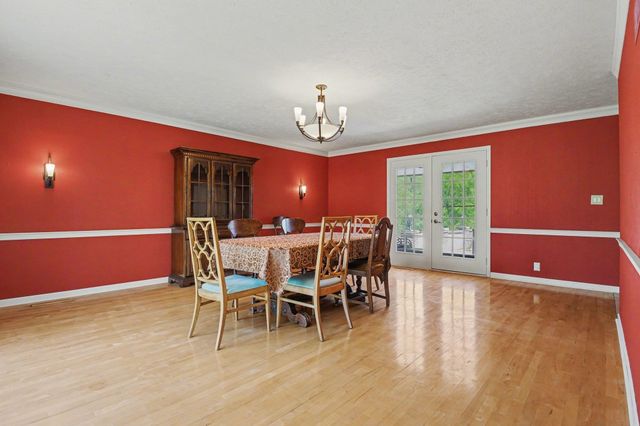 1704 Brookwood Drive, Elkhart, IN 46514