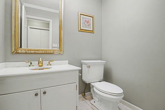 1704 Brookwood Drive, Elkhart, IN 46514