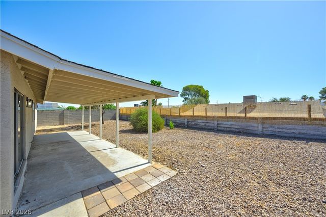 604 Overland Drive, Henderson, NV 89002