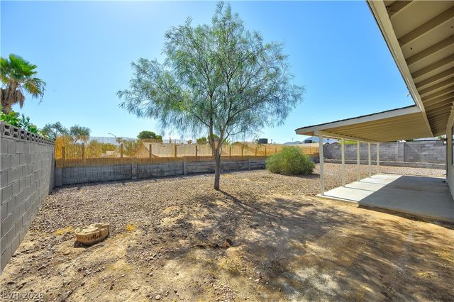 604 Overland Drive, Henderson, NV 89002