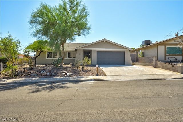 604 Overland Drive, Henderson, NV 89002
