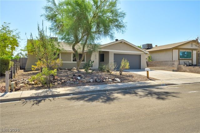 604 Overland Drive, Henderson, NV 89002