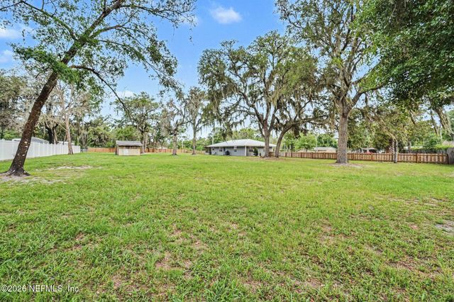 110 HORSE LANDING Road, Satsuma, FL 32189