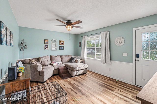 110 HORSE LANDING Road, Satsuma, FL 32189