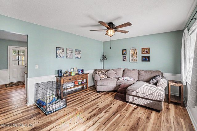 110 HORSE LANDING Road, Satsuma, FL 32189
