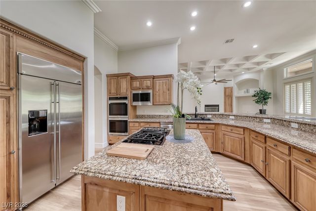 211 Viewmont Drive, Henderson, NV 89015