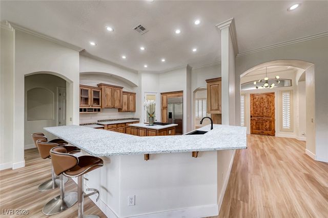 211 Viewmont Drive, Henderson, NV 89015