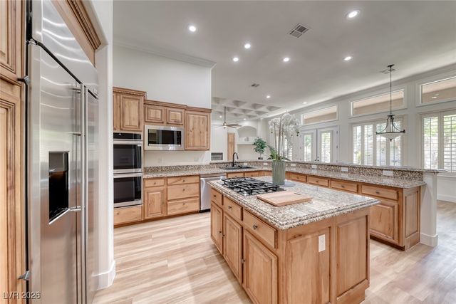 211 Viewmont Drive, Henderson, NV 89015