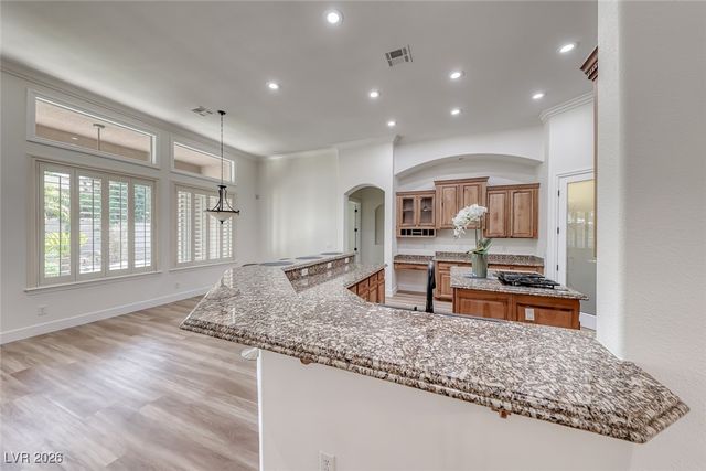 211 Viewmont Drive, Henderson, NV 89015