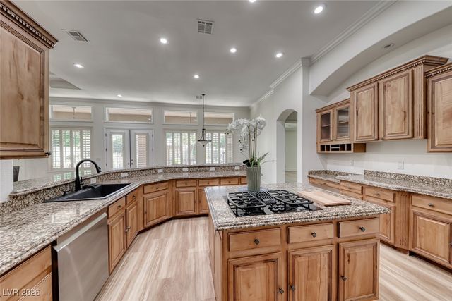 211 Viewmont Drive, Henderson, NV 89015