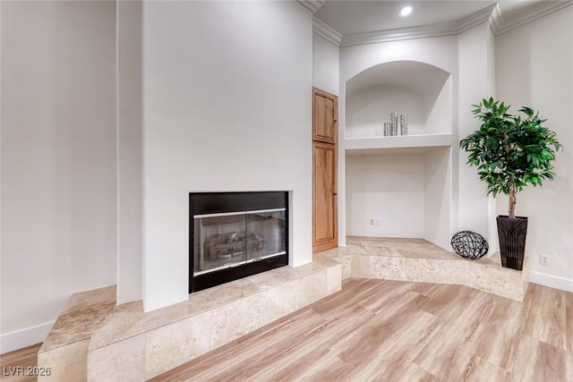 211 Viewmont Drive, Henderson, NV 89015