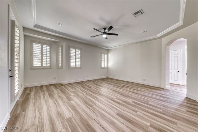 211 Viewmont Drive, Henderson, NV 89015