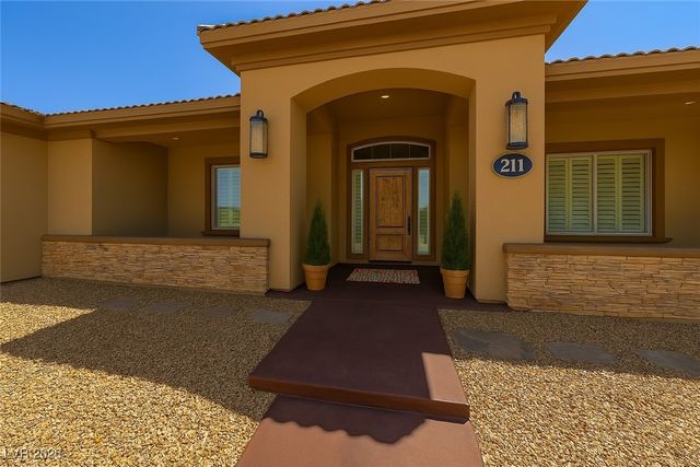 211 Viewmont Drive, Henderson, NV 89015