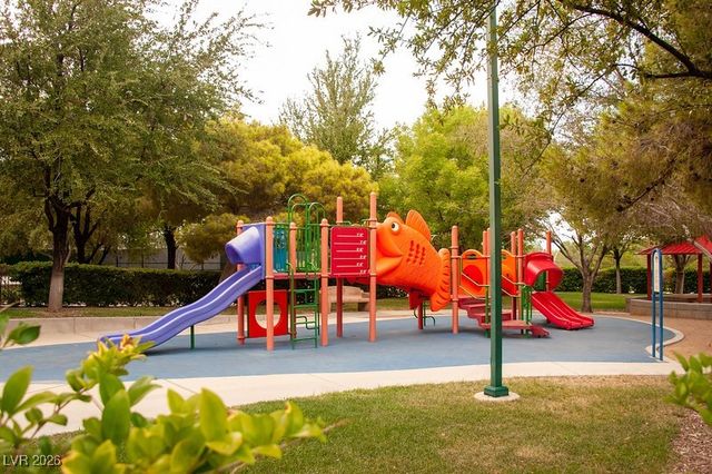 211 Viewmont Drive, Henderson, NV 89015