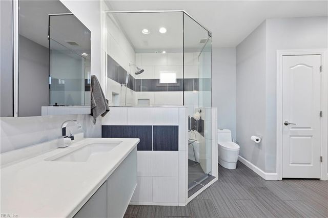 2314 Beach Castle Ln Apt 102, Virginia Beach, VA 23451