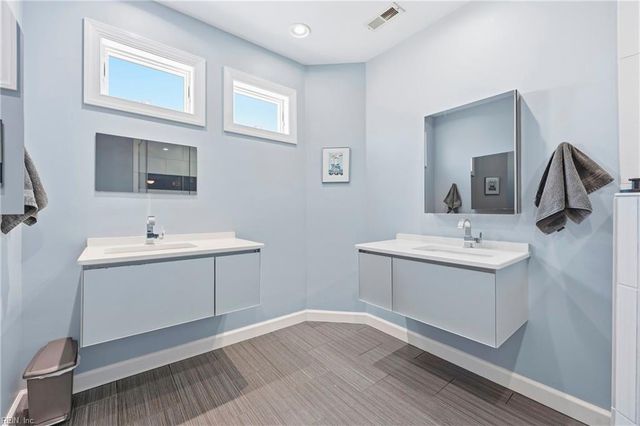 2314 Beach Castle Ln Apt 102, Virginia Beach, VA 23451