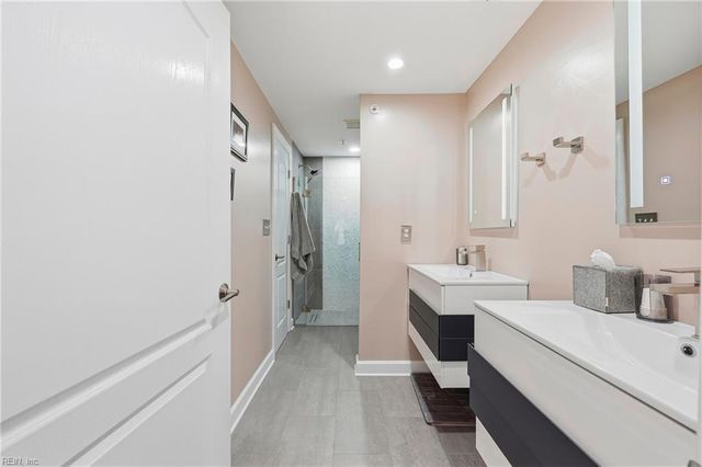 2314 Beach Castle Ln Apt 102, Virginia Beach, VA 23451