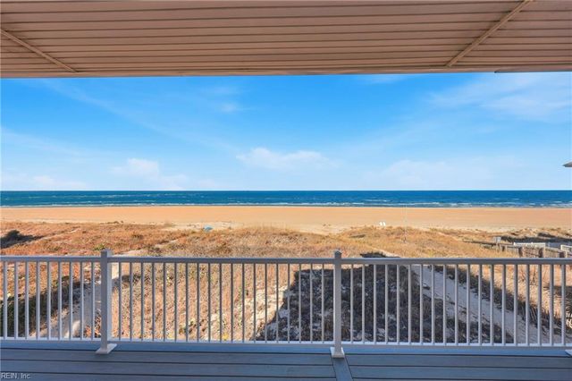 2314 Beach Castle Ln Apt 102, Virginia Beach, VA 23451