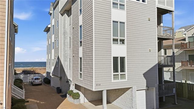2314 Beach Castle Ln Apt 102, Virginia Beach, VA 23451