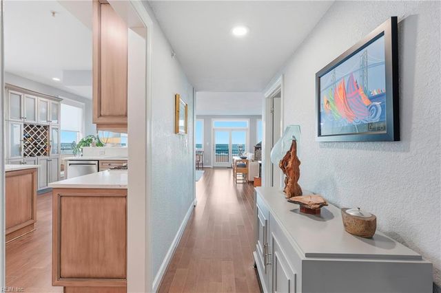 2314 Beach Castle Ln Apt 102, Virginia Beach, VA 23451