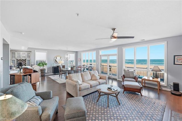 2314 Beach Castle Ln Apt 102, Virginia Beach, VA 23451