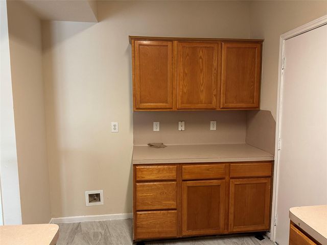 6942 Paris B, Houston, TX 77021