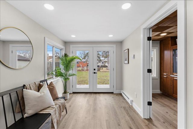 24110 Rensselaer Street, Oak Park, MI 48237