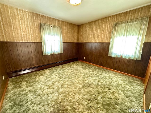 80 Southwest Avenue, Windsor Locks, CT 06096