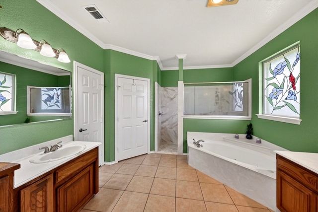 1035 Highland Road, Cleburne, TX 76033