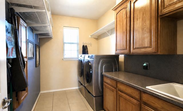 1035 Highland Road, Cleburne, TX 76033