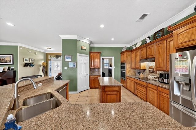 1035 Highland Road, Cleburne, TX 76033