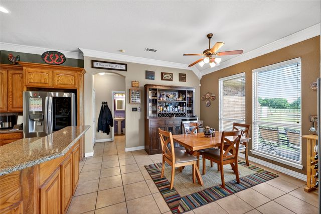 1035 Highland Road, Cleburne, TX 76033
