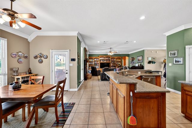 1035 Highland Road, Cleburne, TX 76033