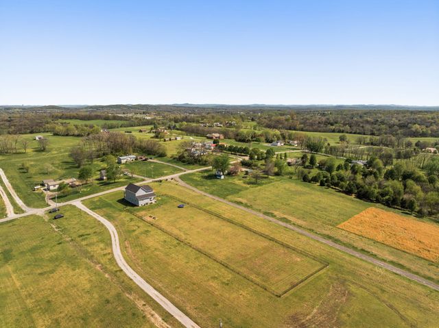 1141 Littleton Ranch Rd, Castalian Springs, TN 37031