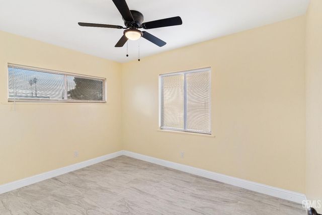 18478 Poplar Avenue, Shafter, CA 93263