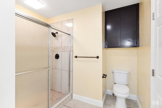 18478 Poplar Avenue, Shafter, CA 93263