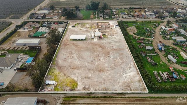 18478 Poplar Avenue, Shafter, CA 93263