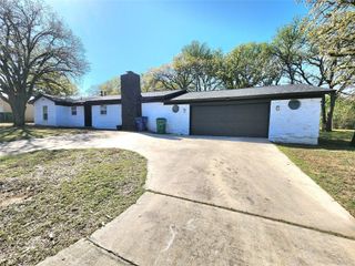 1410 Brush Street, Bridgeport, TX 76426