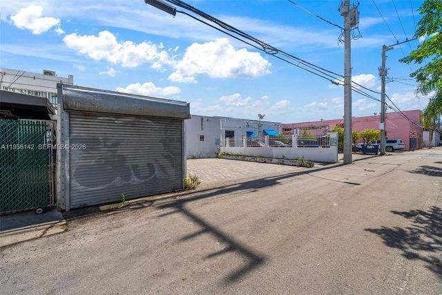 1558 Alton Road, Miami Beach, FL 33139