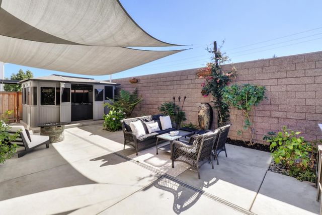 3002 Huntington Way, Sacramento, CA 95818