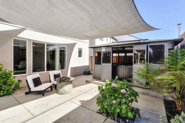 3002 Huntington Way, Sacramento, CA 95818