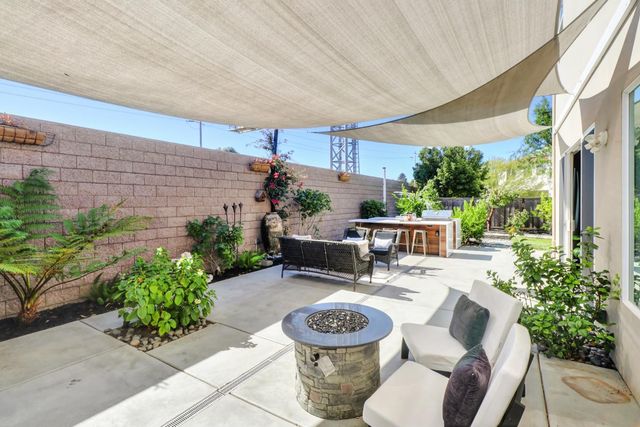 3002 Huntington Way, Sacramento, CA 95818