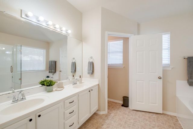 3704 Kissman DR, Austin, TX 78728