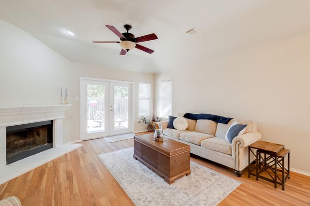 3704 Kissman DR, Austin, TX 78728