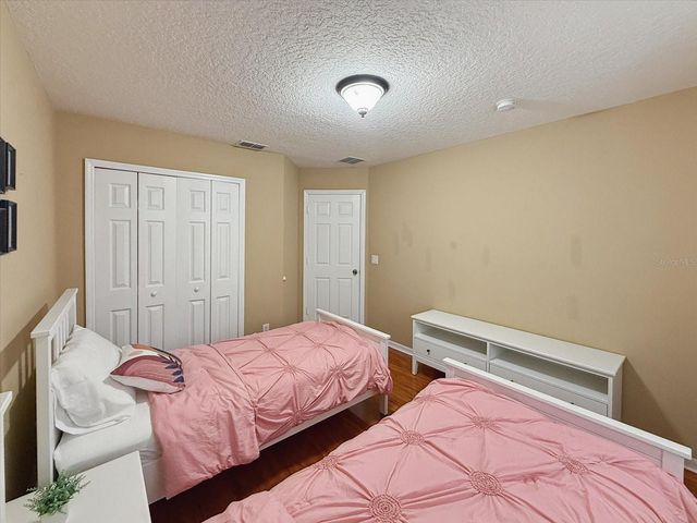 1302 S BEACH CIRCLE, Kissimmee, FL 34746